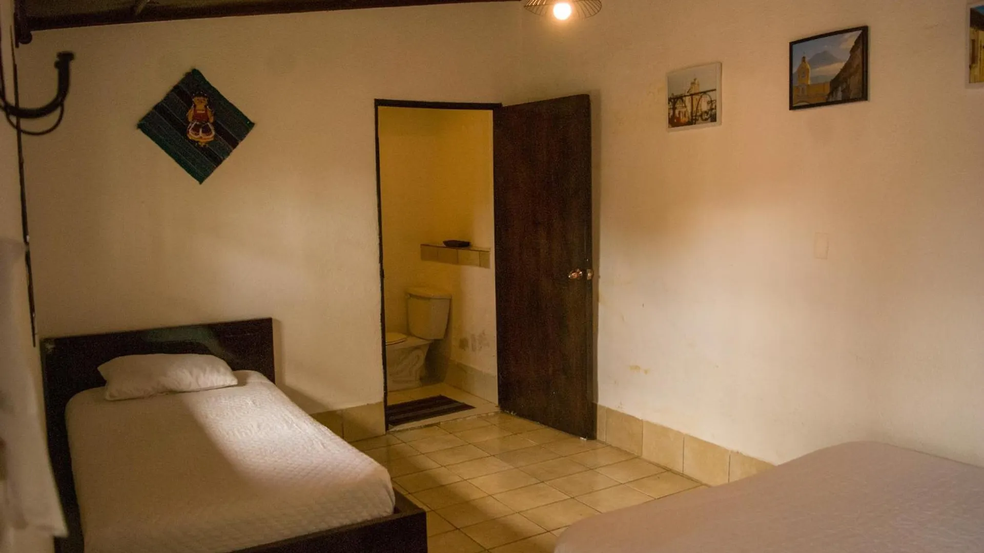 Tzunun Hostel Antigua 0*,